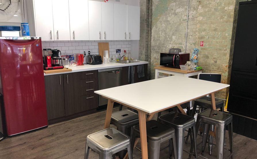 Dedicated Desks - Downtown Toronto Dedicated Desks - Downtown Toronto