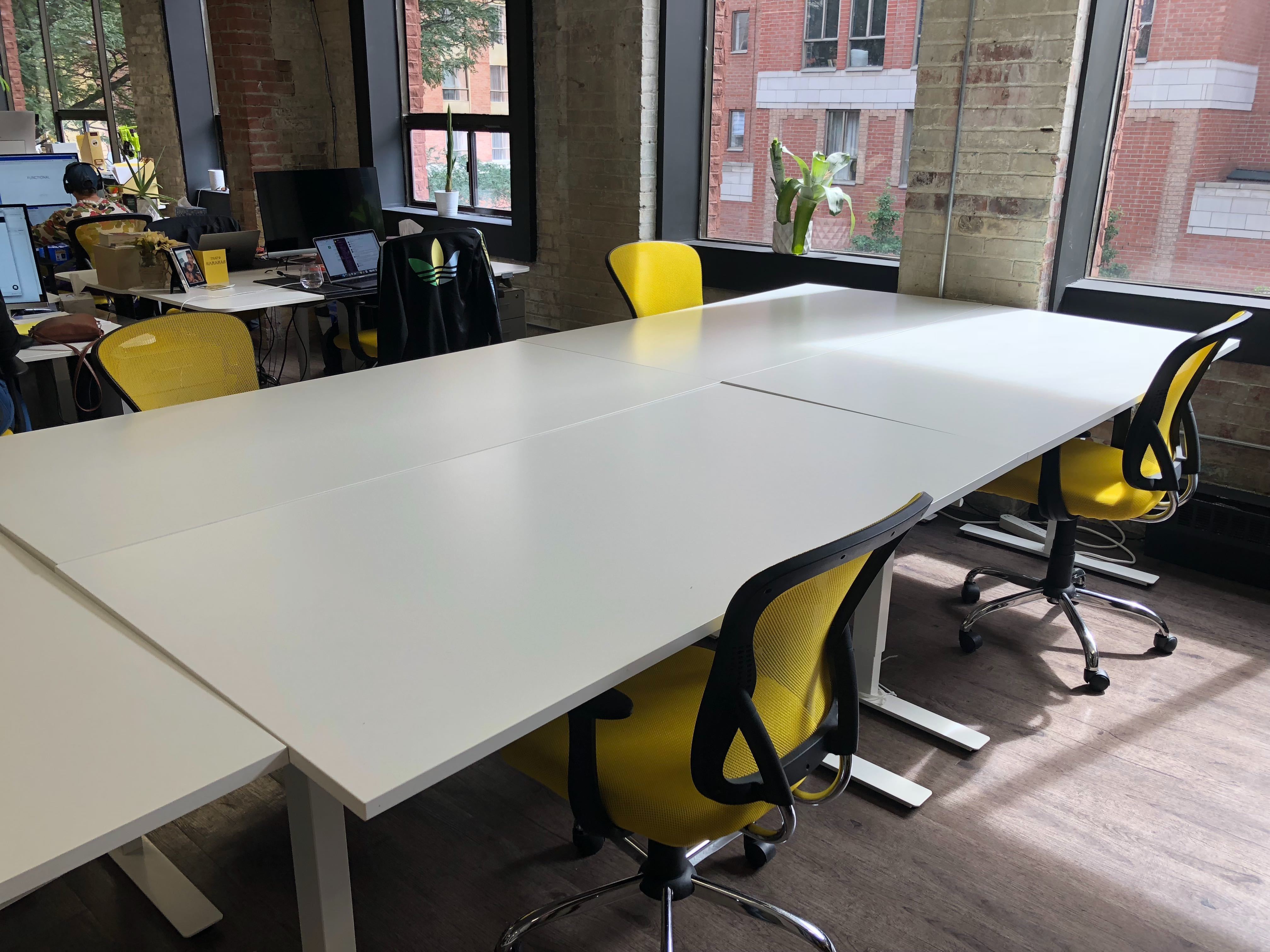 Dedicated Desks - Downtown Toronto Dedicated Desks - Downtown Toronto