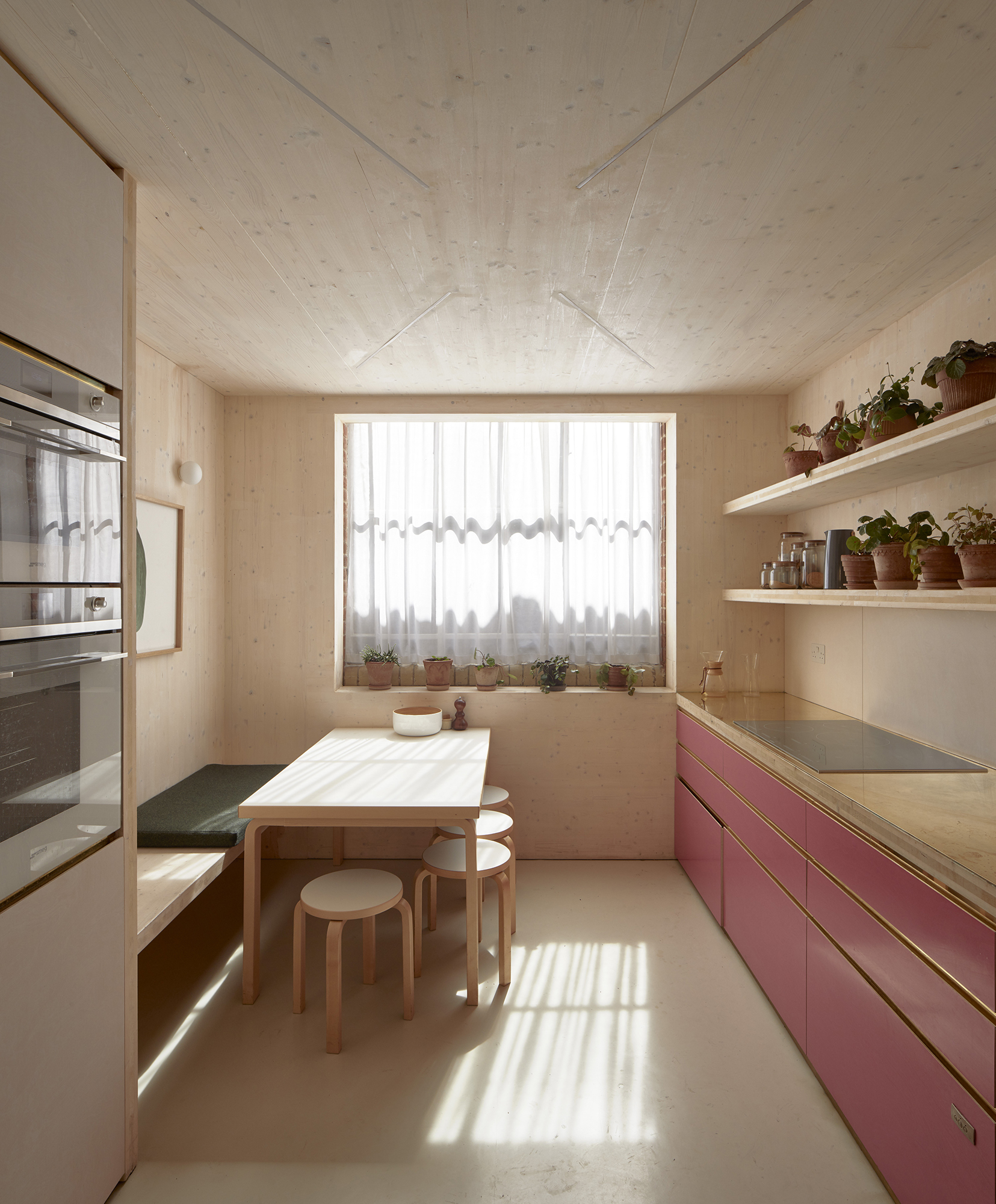 Desk spaces in bright architectural practice Desk spaces in bright architectural practice