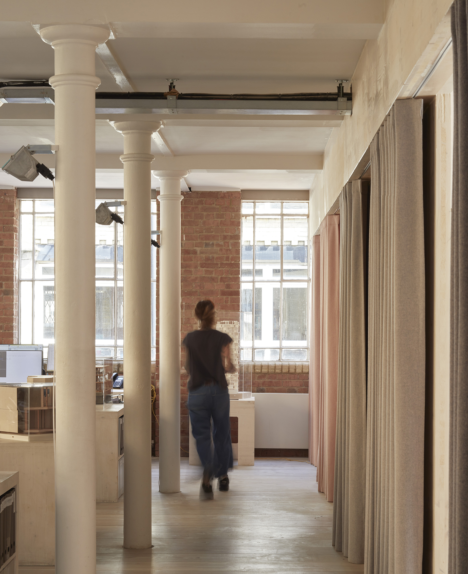 Desk spaces in bright architectural practice Desk spaces in bright architectural practice