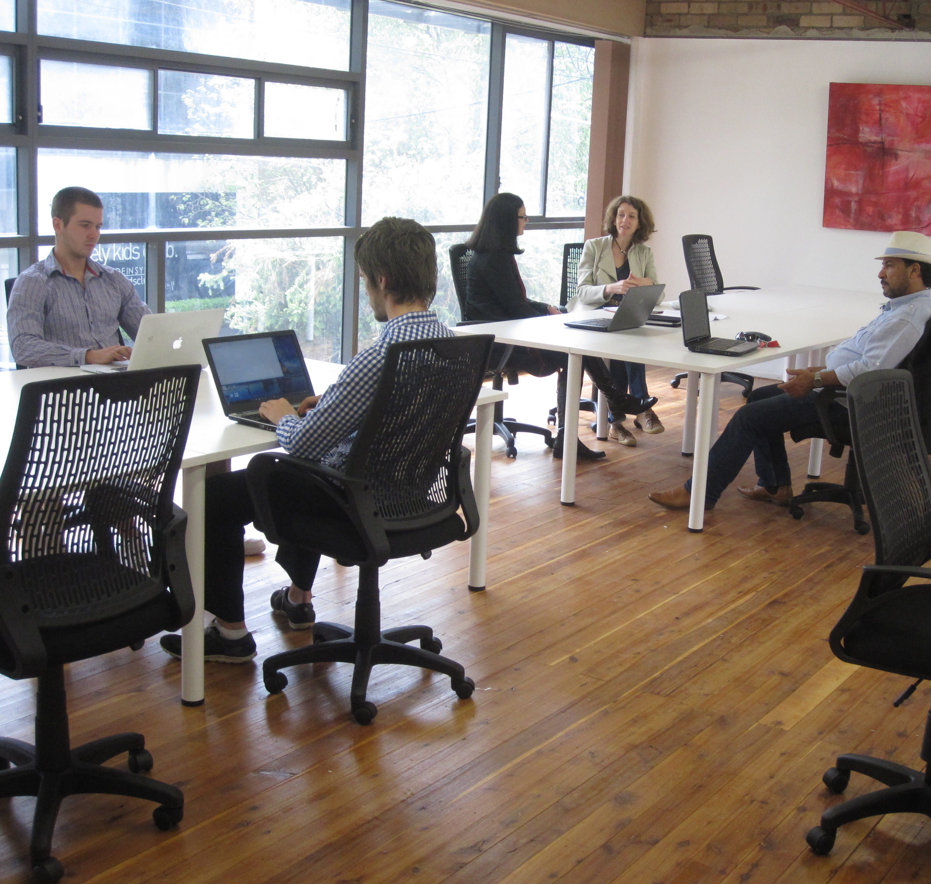 Private Office for 6 people. 