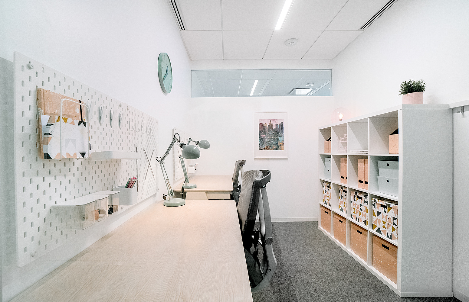 5-6 Desk Private Studio