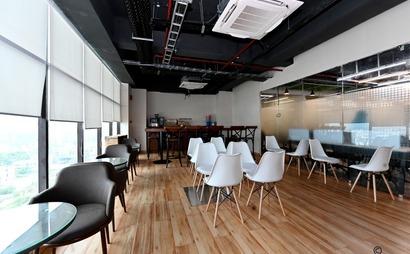 Incuspaze - Summit Incuspaze - Summit