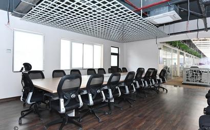 Incuspaze - Summit Incuspaze - Summit