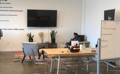 LIC Hot Desk LIC Hot Desk