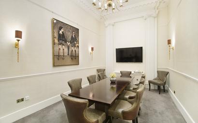 Domus Crown Domus Crown