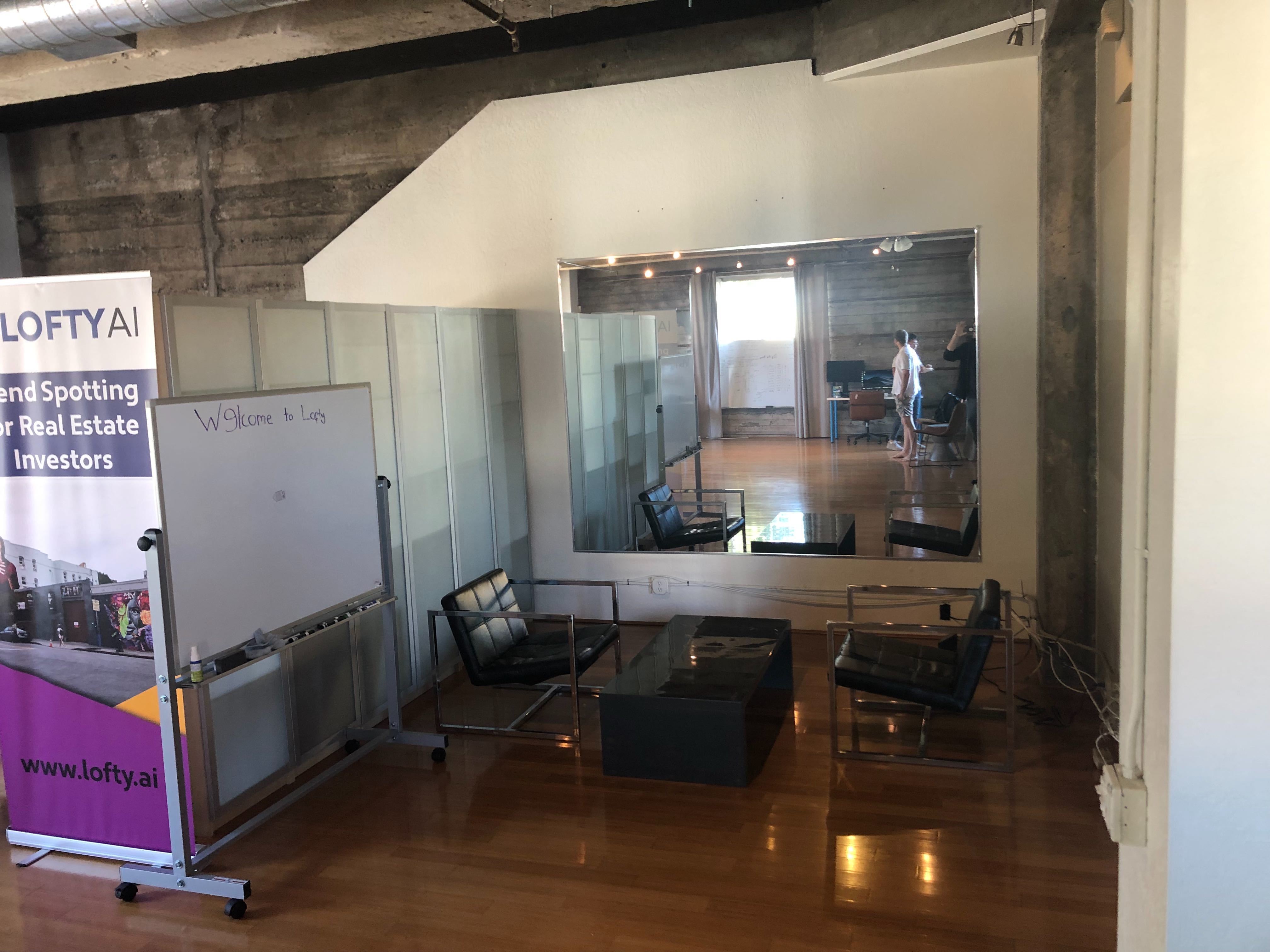 Beautiful Co-working Loft Beautiful Co-working Loft