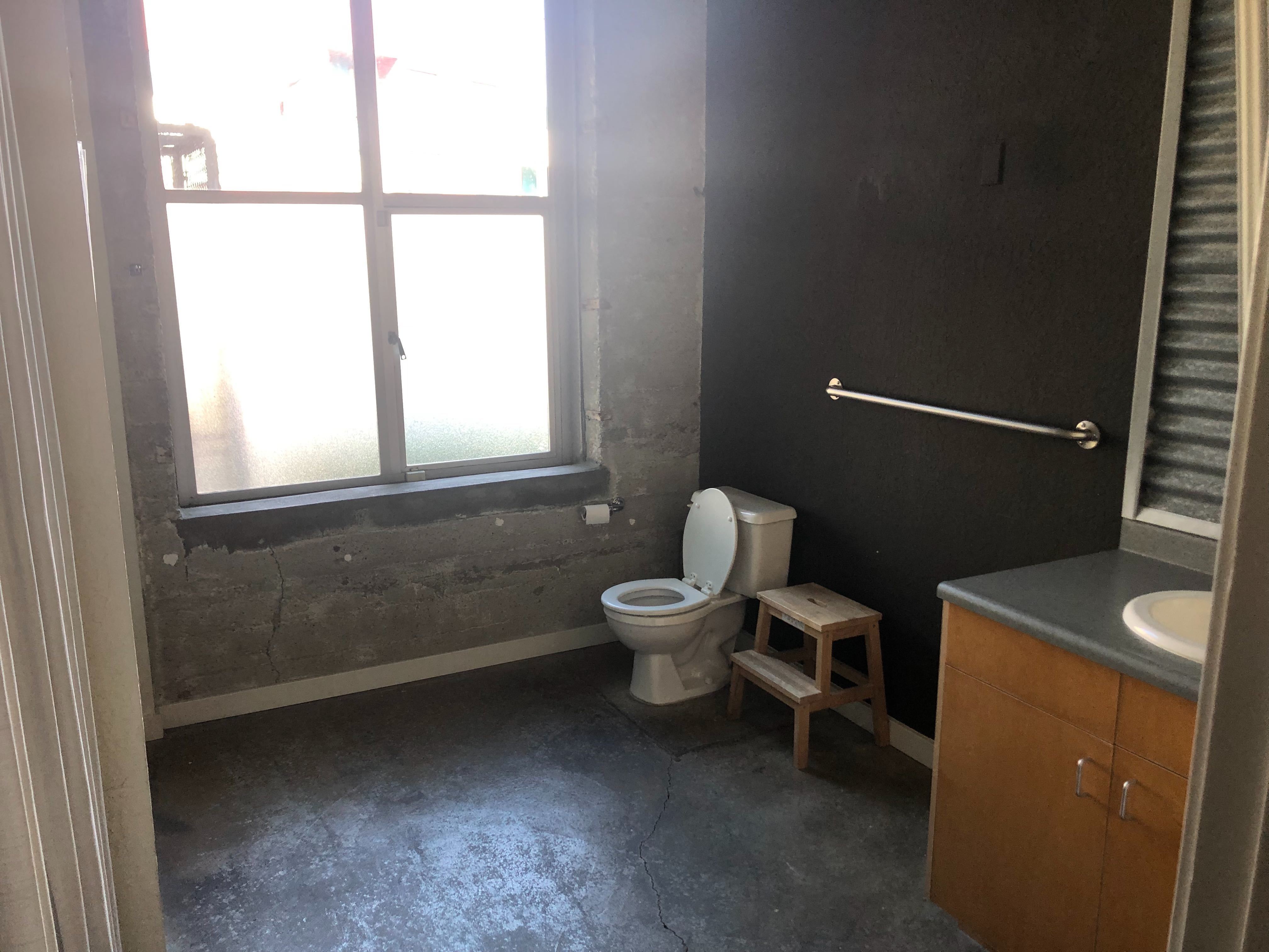 Beautiful Co-working Loft Beautiful Co-working Loft