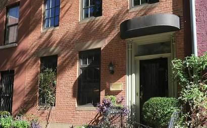 400 square foot space 400 square foot space