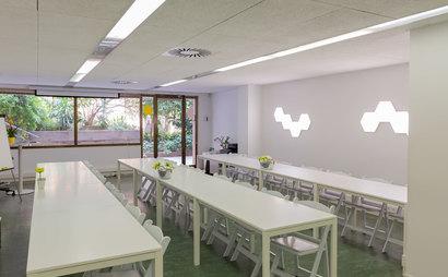 Start2bee Lesseps/Travessera Start2bee Lesseps/Travessera