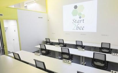 HONEYBEES ROOM HONEYBEES ROOM