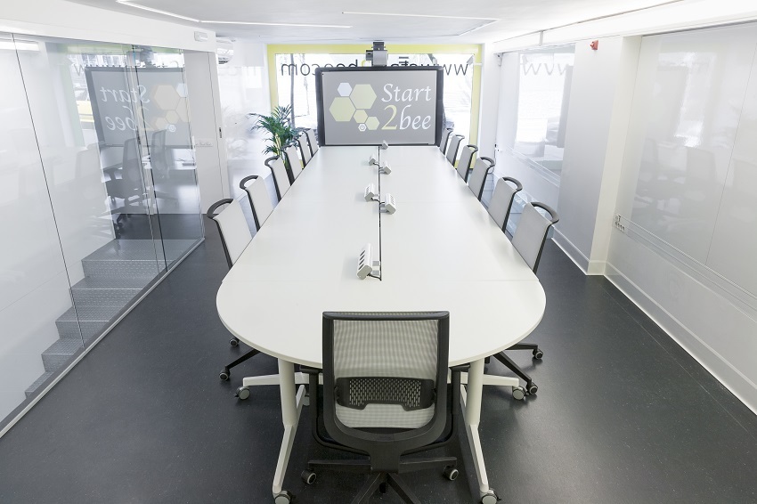 JELLY BUZZ MEETING ROOM