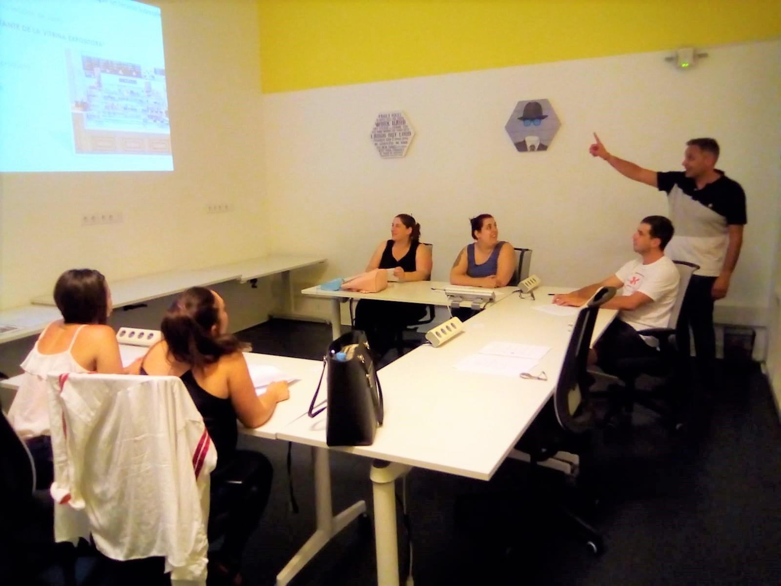 HONEYBEES MEETING ROOM