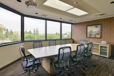 Click to discover this private office !!! 