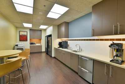 Click to discover this private office !!! 