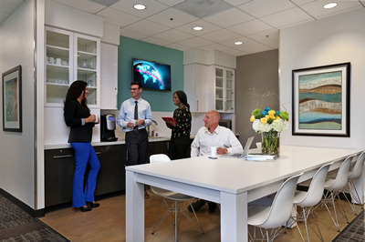 Click to discover this private office !!! 