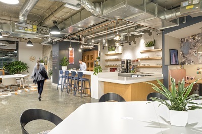 Hot desk with anything you need! BOOK NOW! Hot desk with anything you need! BOOK NOW!