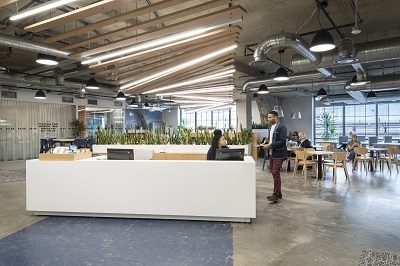 Hot desk with anything you need! BOOK NOW! Hot desk with anything you need! BOOK NOW!