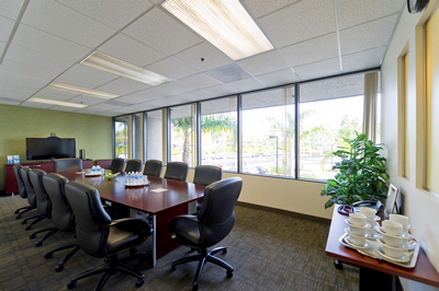 Click to discover this private office !!! 