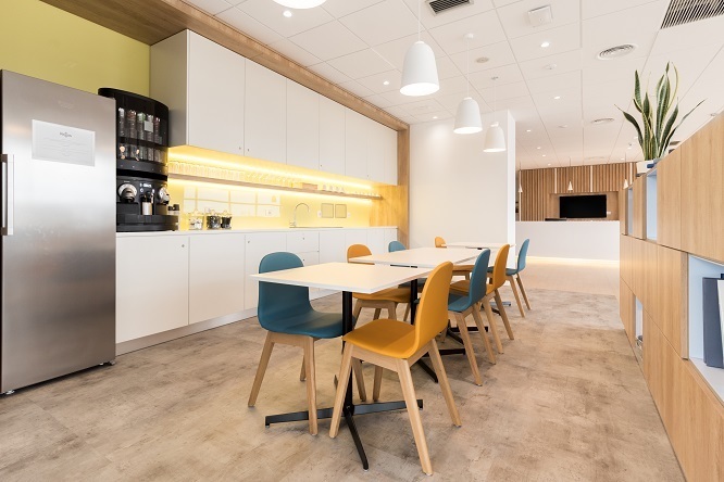 Click to discover this private office !!! 