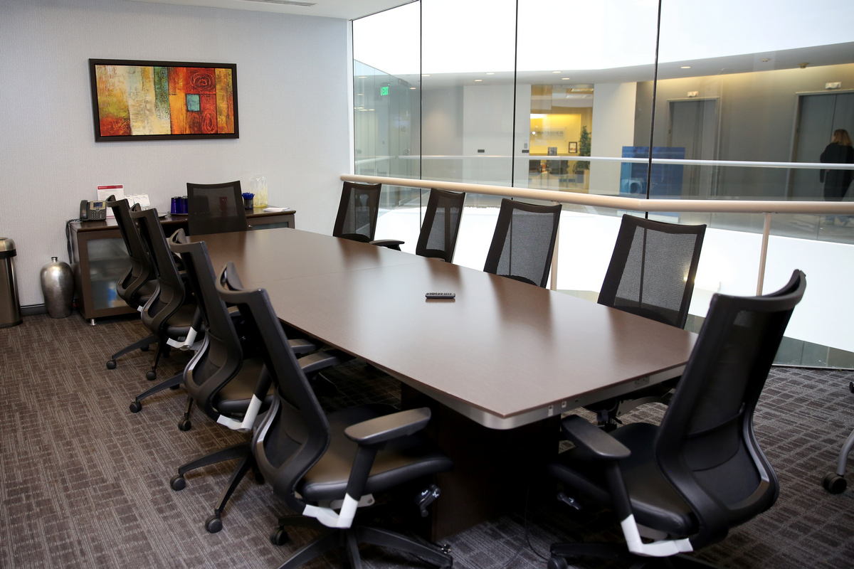 Click to discover this private office !!! 