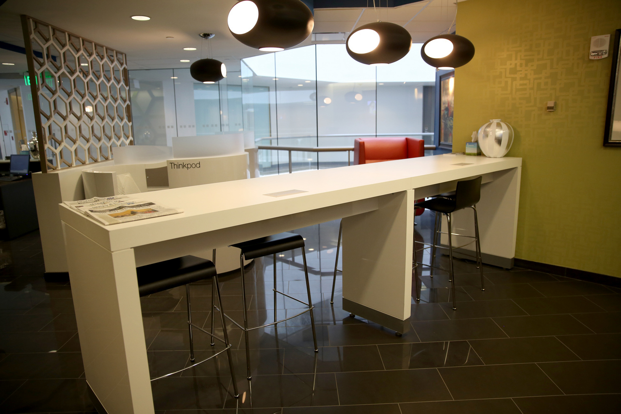 Click to discover this private office !!! 