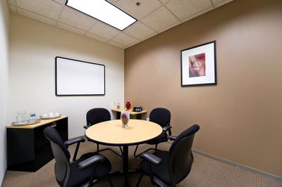 Click to discover this private office !!! 