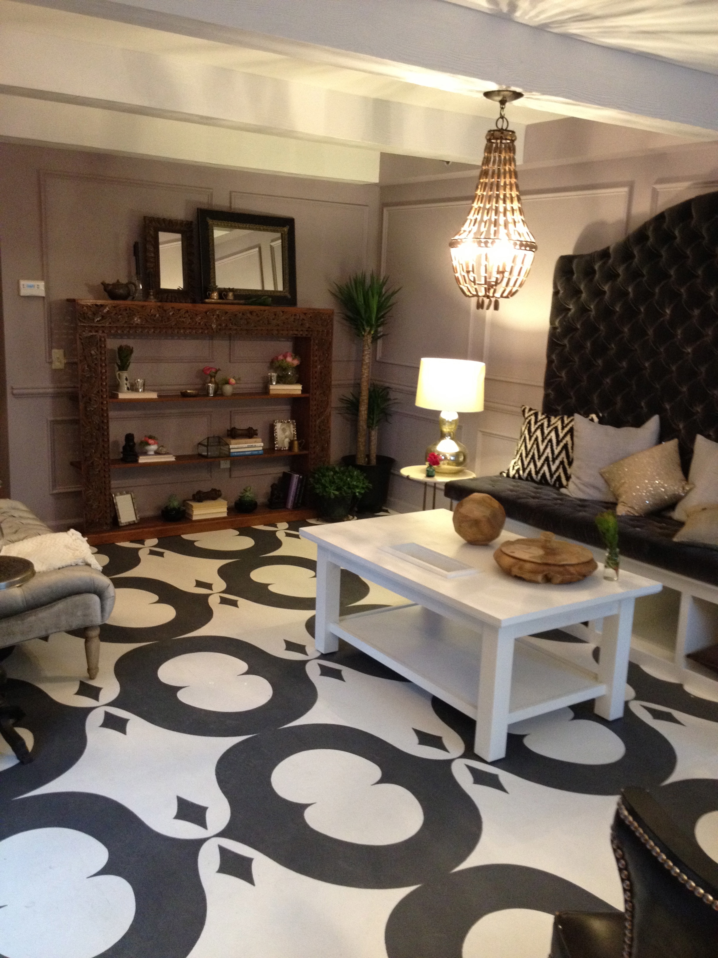 Meeting Lounge Seats Up to 6