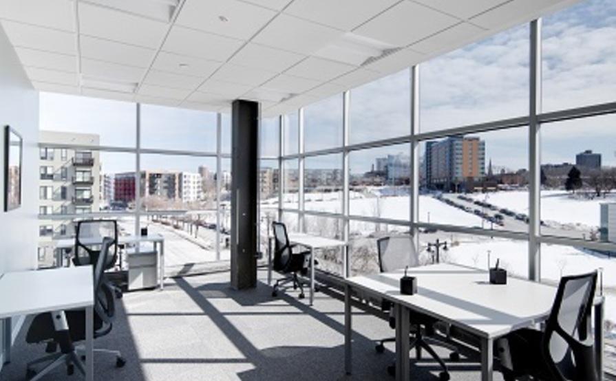 Hot desk with anything you need! BOOK NOW! Hot desk with anything you need! BOOK NOW!