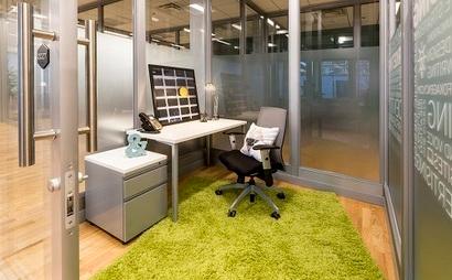 Atlanta Rent A Salon Space For A Day 100 Workspaces Desks Near Me Atlanta Rent A Salon Space For A Day 100 Workspaces Desks Near Me