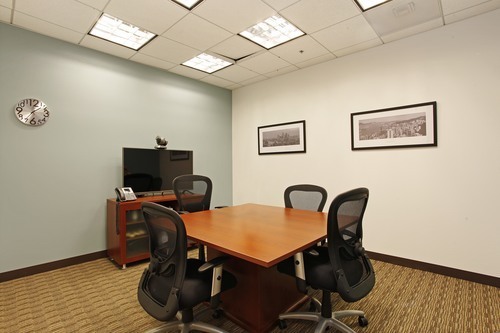 Click to discover this private office !!! 