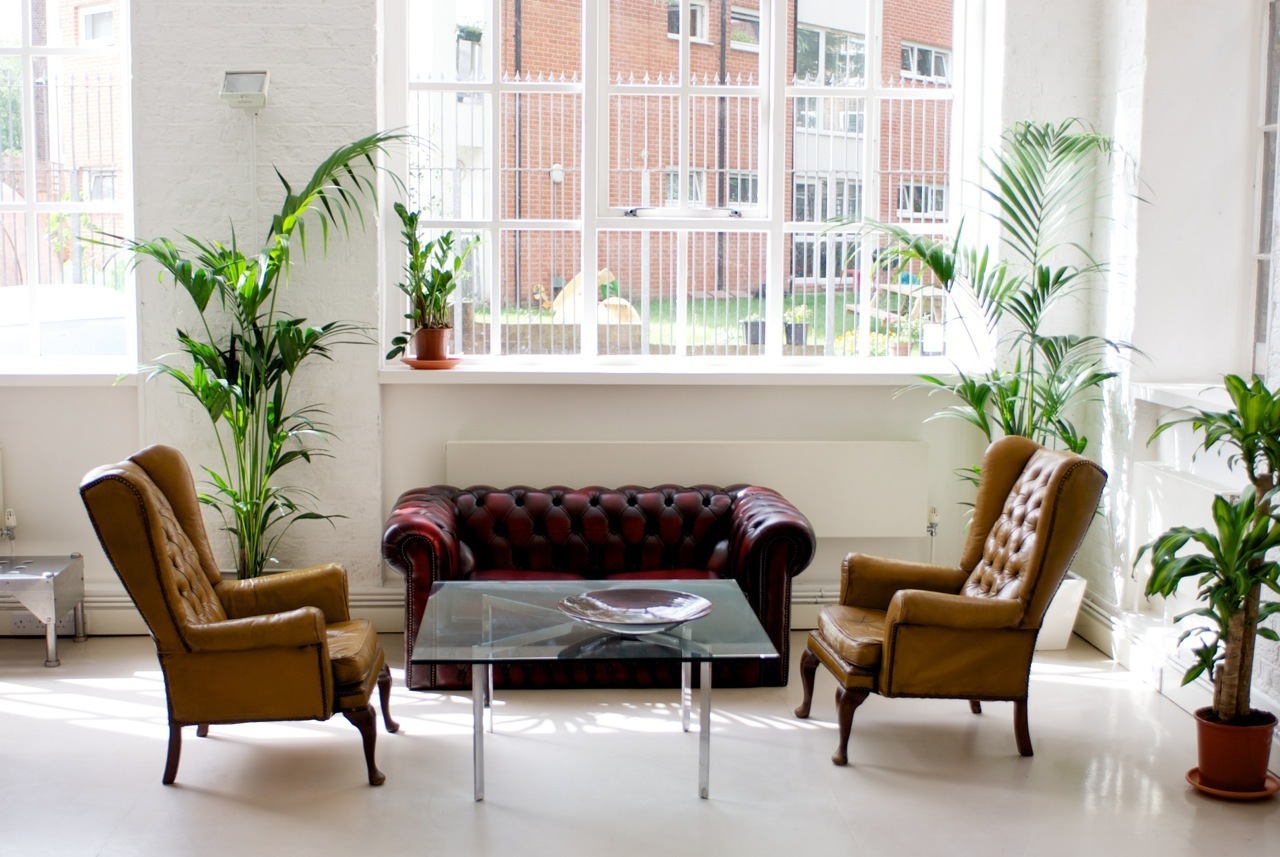 Deskspace will full use of all office amenities Deskspace will full use of all office amenities