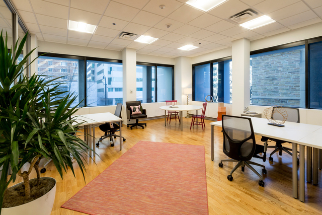 Click to discover this private office !!! 