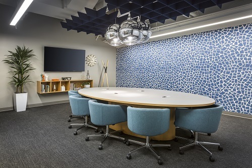 Hot desk with anything you need! BOOK NOW! Hot desk with anything you need! BOOK NOW!