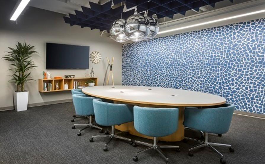 Hot desk with anything you need! BOOK NOW! Hot desk with anything you need! BOOK NOW!