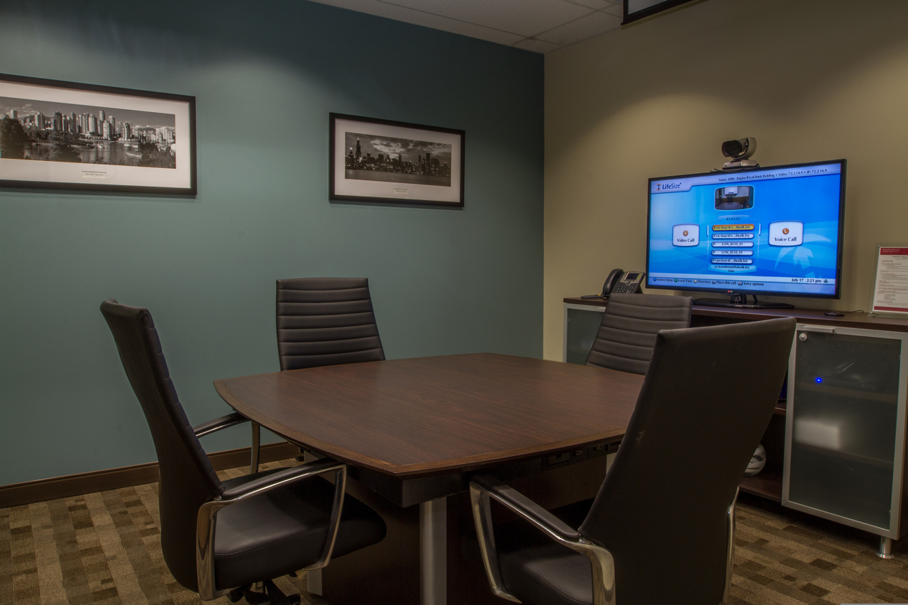 Click to discover this private office !!! 