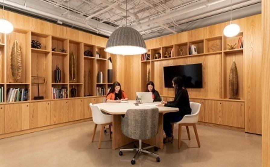 Private Office For 3 4 People All Inclusive At 1435 Vine Street Cincinnati United States Desks Near Me