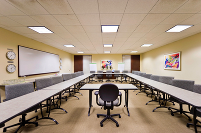 Gain productivity and reduce your costs now by working with Regus! It couldn't be easier to get started, visit us today.