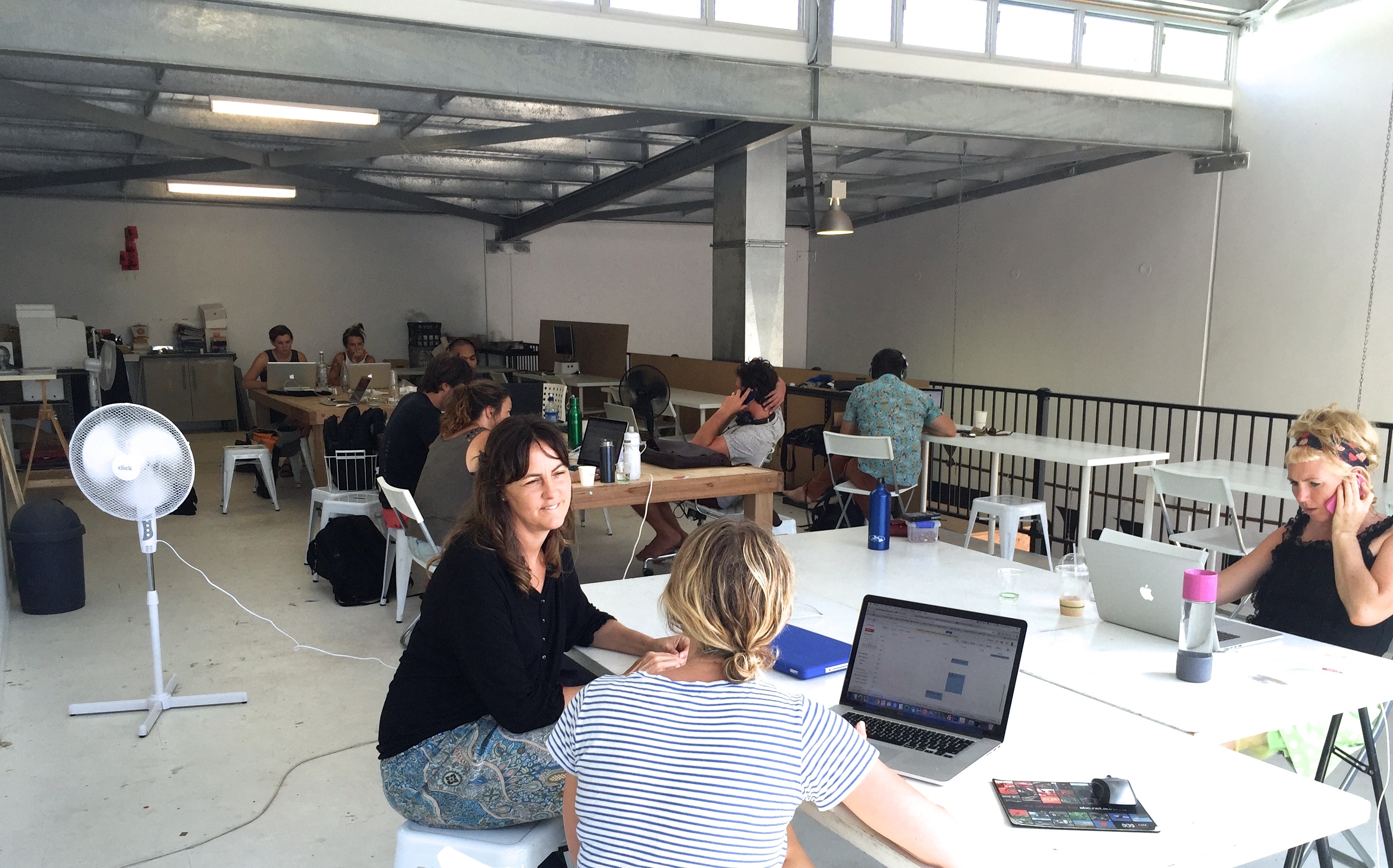 Casual Coworking / Shared Office Casual Coworking / Shared Office