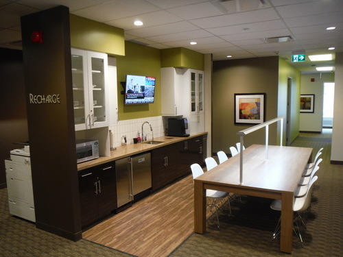 Click to discover this private office !!! 