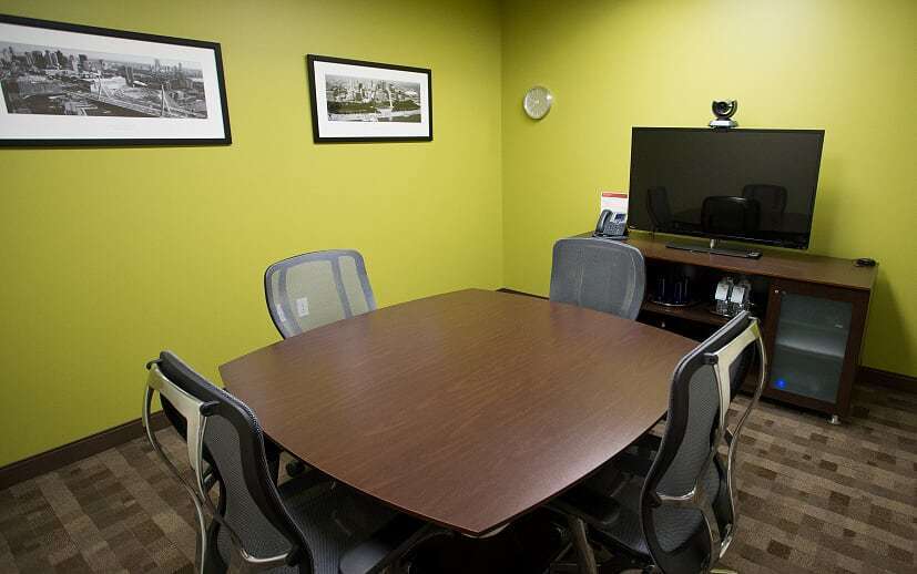 Click to discover this private office !!! 