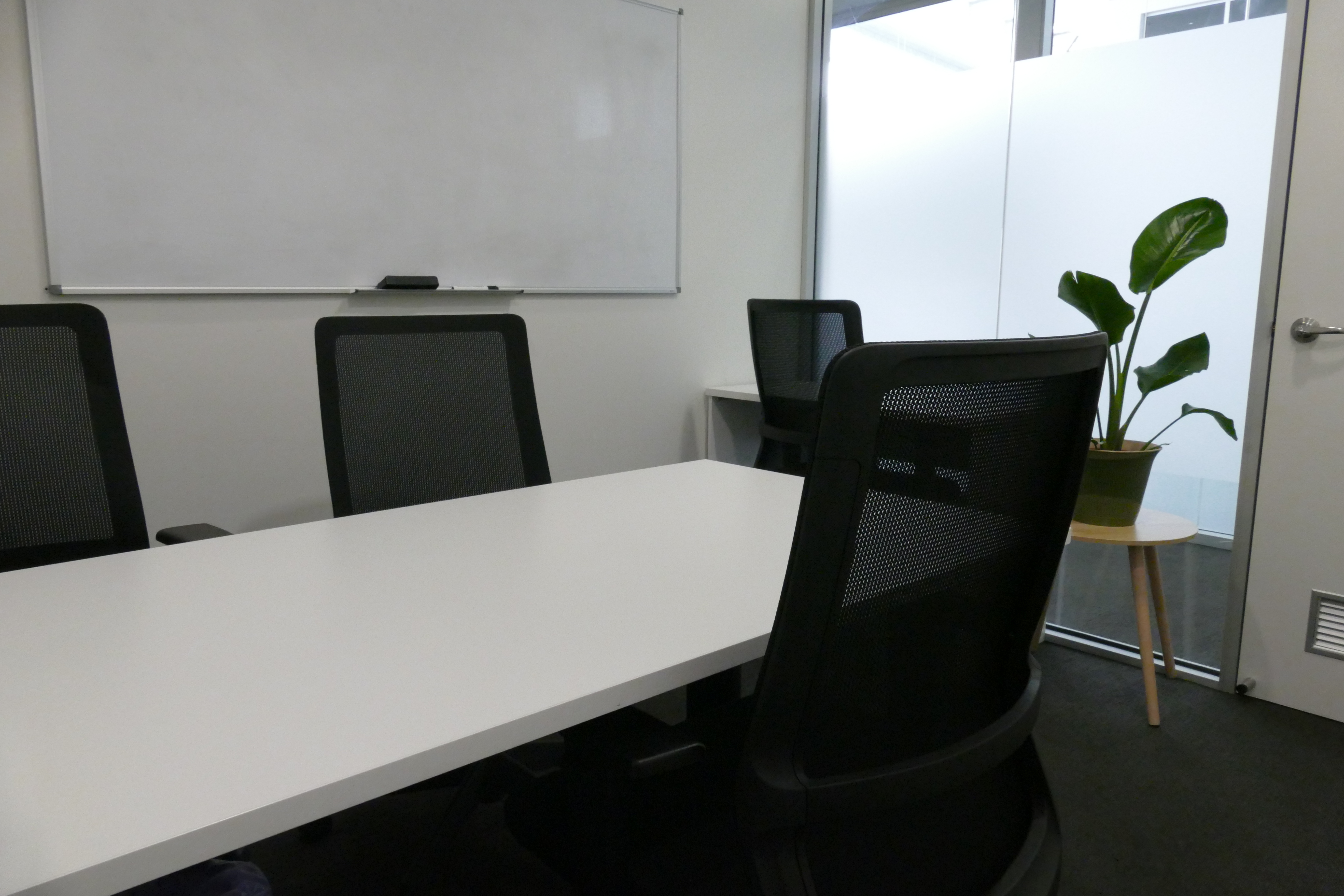 3-4 Person Meeting Rooms in Ashgrove