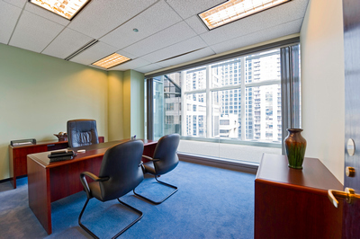 Click to discover this private office !!! 