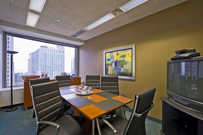 Click to discover this private office !!! 