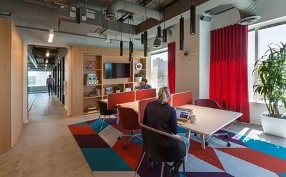 Hot desk with anything you need! BOOK NOW!