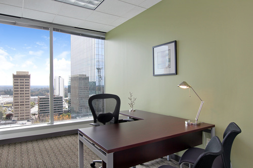 Click to discover this private office !!!  Click to discover this private office !!!