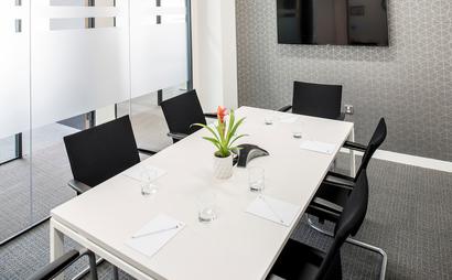 Click to discover this private office !!!