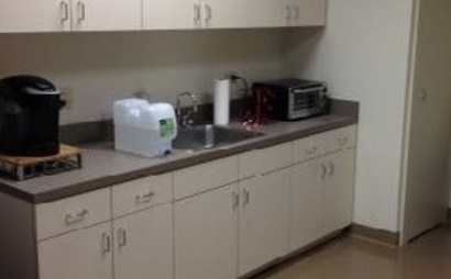 Your Own Private Desk in West LA! (10/405 Freeway) Your Own Private Desk in West LA! (10/405 Freeway)
