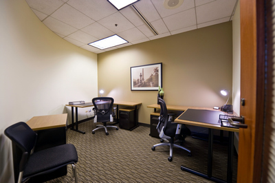 Click to discover this private office !!! 