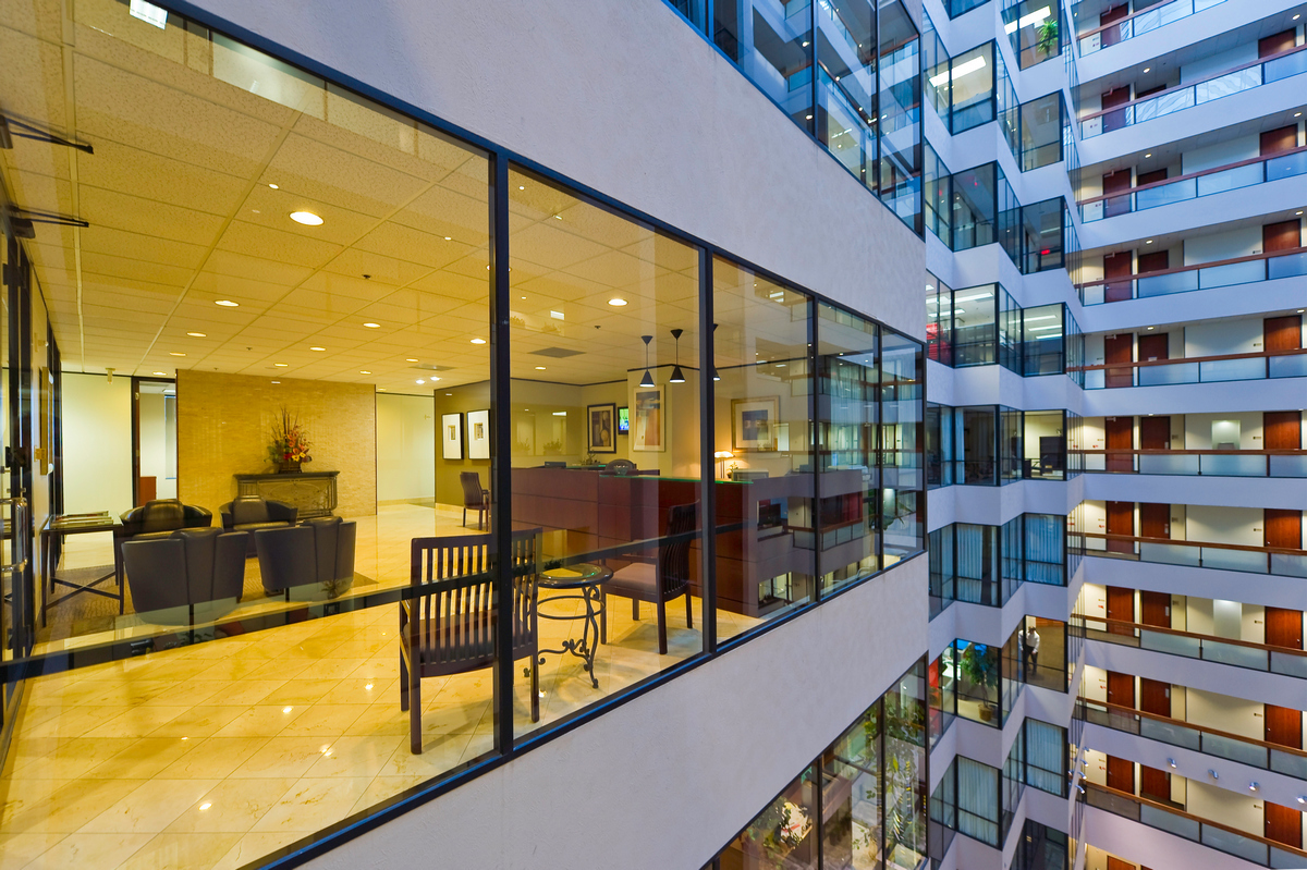 Click to discover this private office !!! 